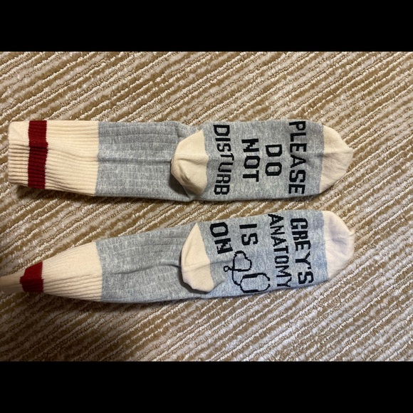 Greys Anatomy socks - Picture 1 of 2